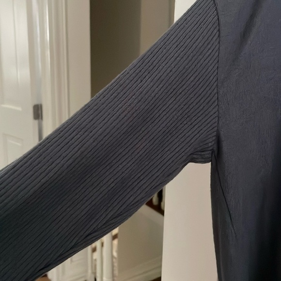 NWOT GAP Gray Softspun Ribbed Cropped Cardigan Sweater - Picture 4 of 4